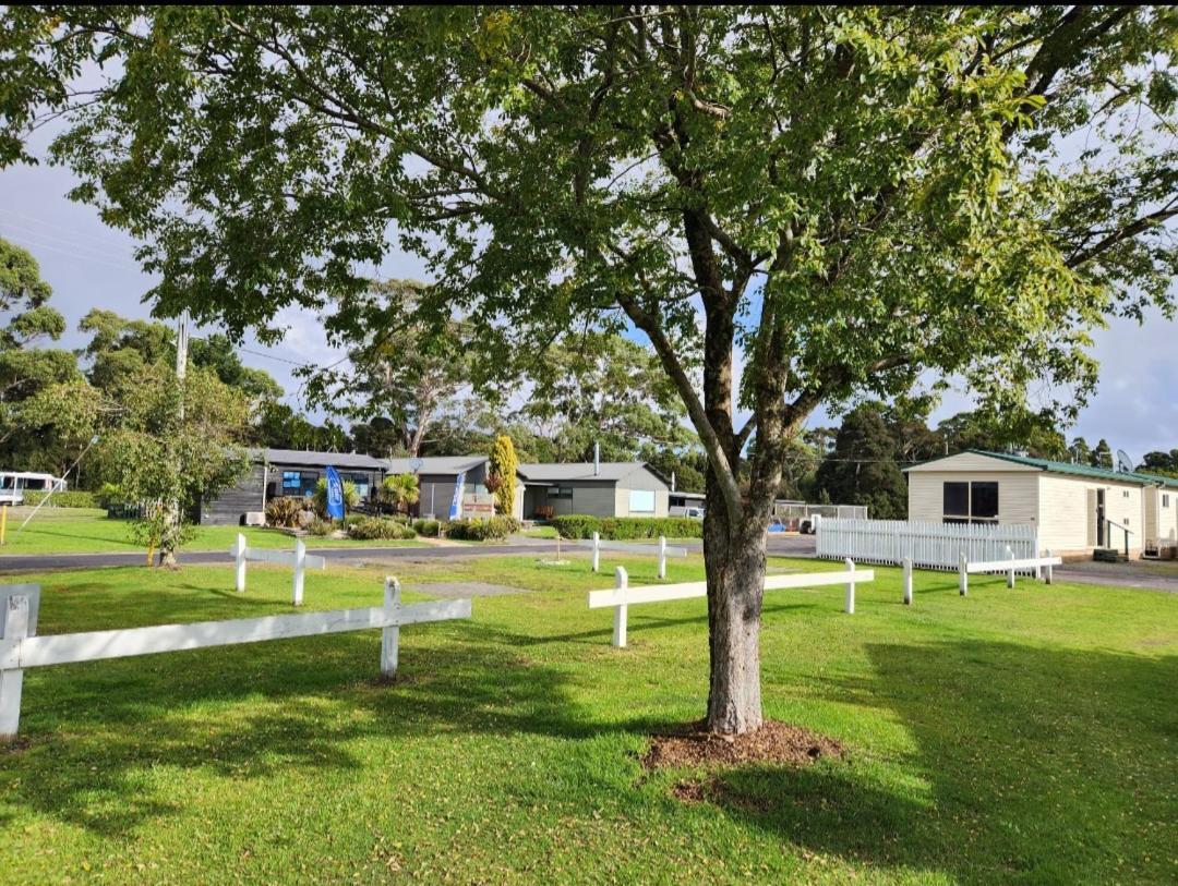 Strahan Beach Tourist Park Exterior foto